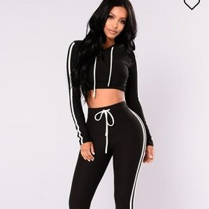 Fashion Nova black and white tennis courts set